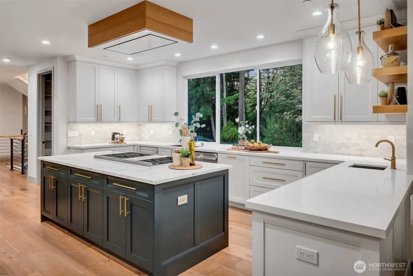 Property photo for 5202 Forest Avenue Se, Mercer Island photo 8