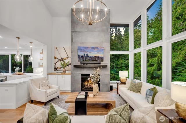 Property photo for 5202 Forest Avenue Se, Mercer Island photo 5