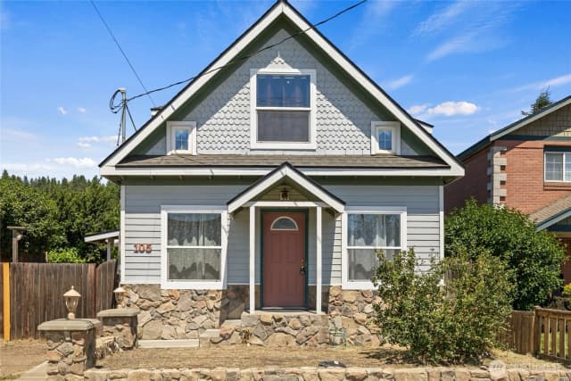 Property photo for 105 E Second Street, Cle Elum