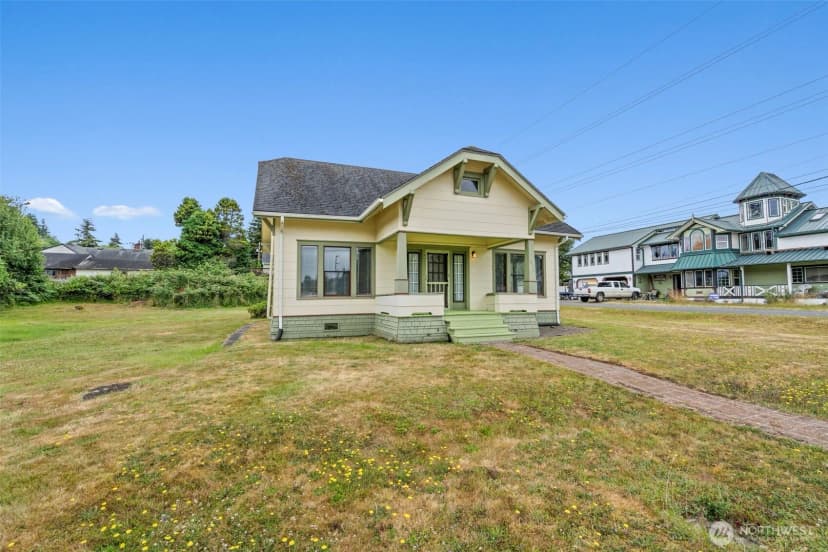 Property photo for 802 May Street, Raymond photo 2