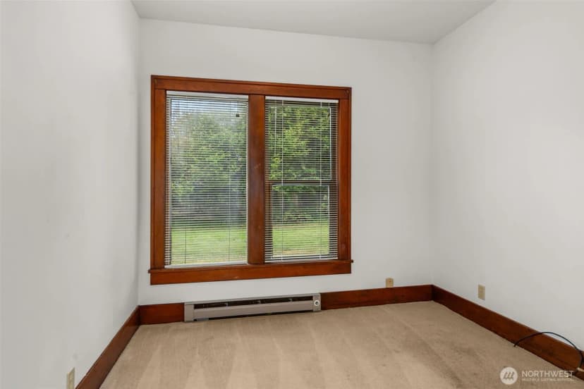 Property photo for 802 May Street, Raymond photo 15