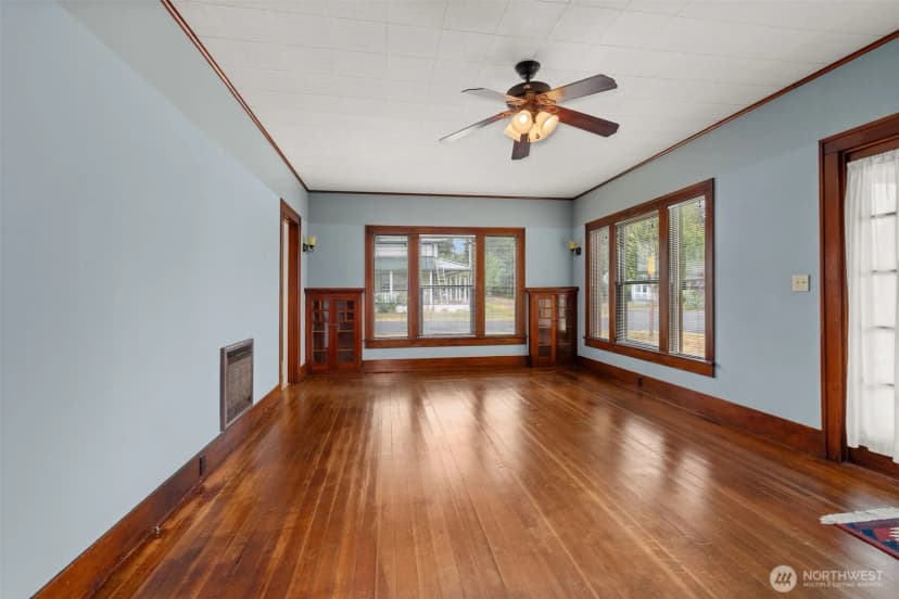 Property photo for 802 May Street, Raymond photo 6
