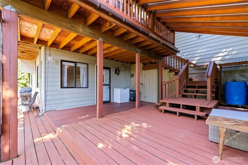Property photo for 1015 Sequalish Street, Steilacoom photo 24