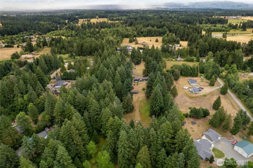 Property photo for 34412 Mountain Highway E, Eatonville photo 34