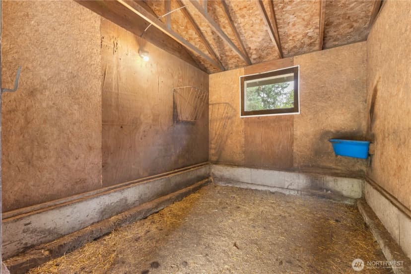 Property photo for 34412 Mountain Highway E, Eatonville photo 30