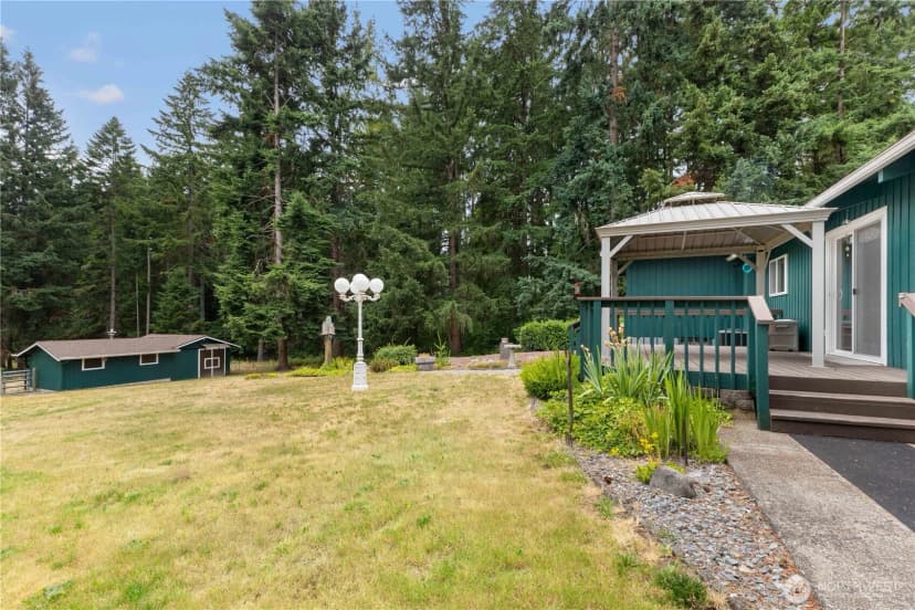 Property photo for 34412 Mountain Highway E, Eatonville photo 25
