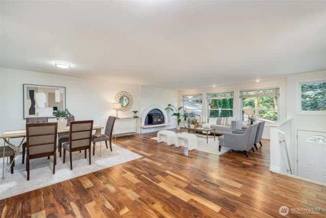Property photo for 14310 Ne 178th Street, Woodinville photo 4
