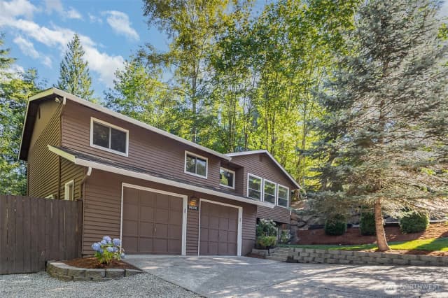 Property photo for 14310 Ne 178th Street, Woodinville photo 2