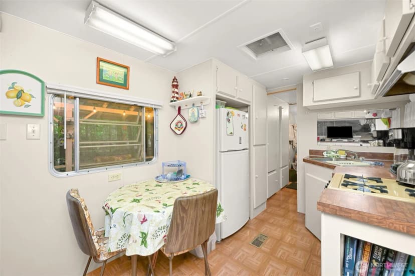 Property photo for 1107 Birch Lane, Sumas photo 9
