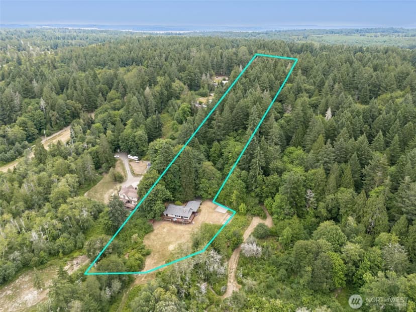Property photo for 5415 Johnson Point Road Ne, Olympia photo 27