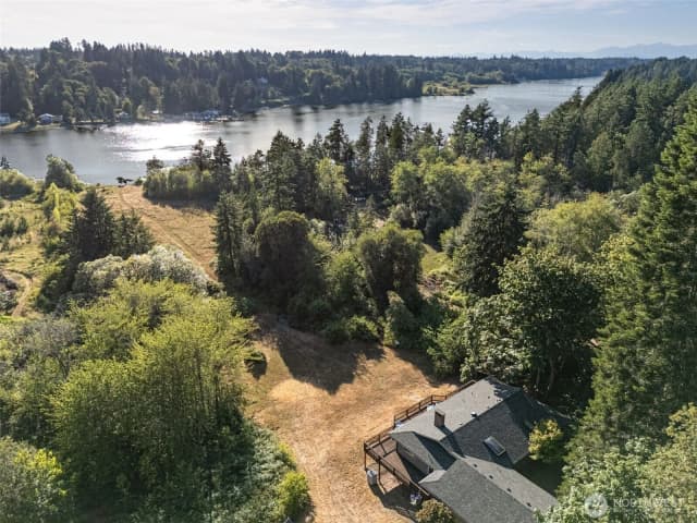 Property photo for 5415 Johnson Point Road Ne, Olympia