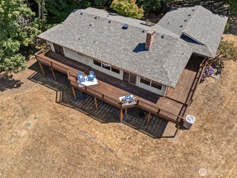 Property photo for 5415 Johnson Point Road Ne, Olympia photo 7