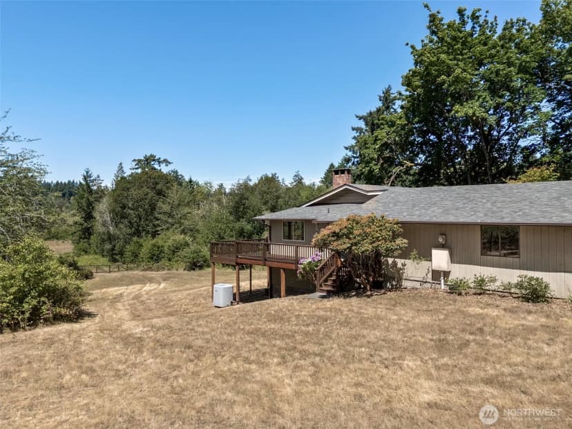 Property photo for 5415 Johnson Point Road Ne, Olympia photo 28
