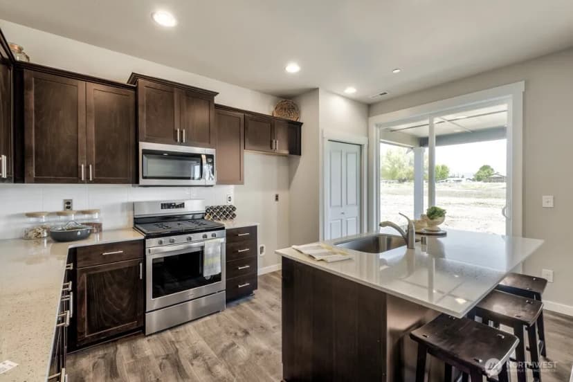 Property photo for 28003 74th Avenue Nw #33, Stanwood photo 14