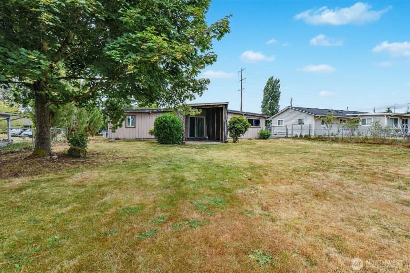 Property photo for 11846 Se 170th Place, Renton photo 17