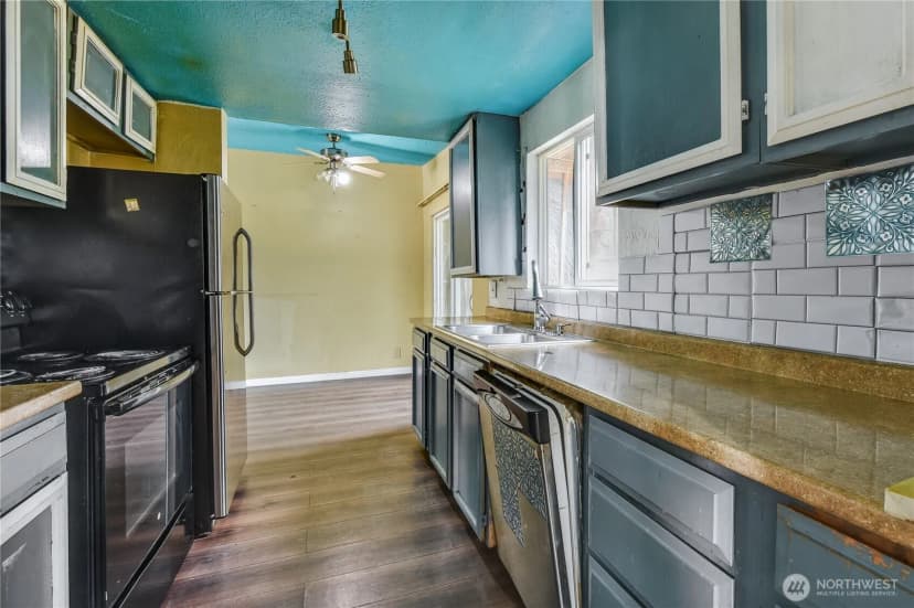 Property photo for 11846 Se 170th Place, Renton photo 8