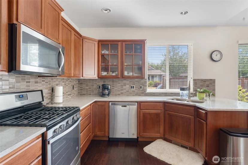 Property photo for 9647 6th Way Se, Lacey photo 21