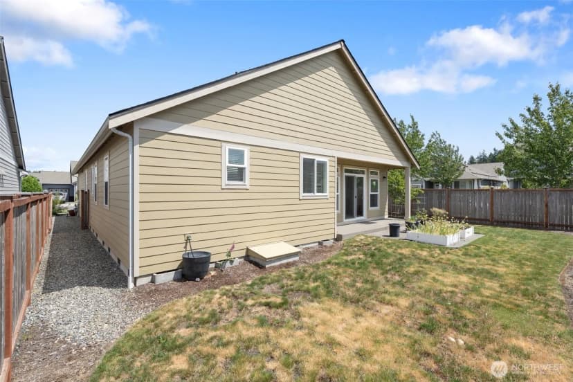 Property photo for 9647 6th Way Se, Lacey photo 36