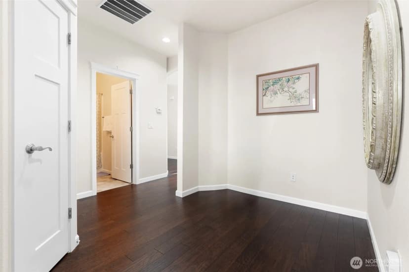 Property photo for 9647 6th Way Se, Lacey photo 15