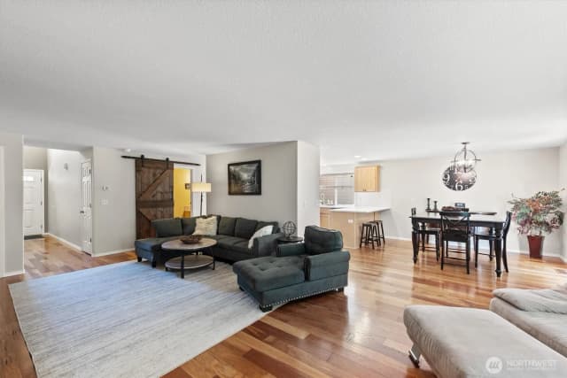 Property photo for 3047 S Cedar Ridge Drive, Ridgefield photo 5