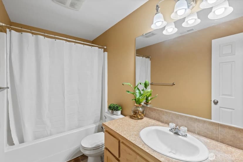 Property photo for 3047 S Cedar Ridge Drive, Ridgefield photo 16
