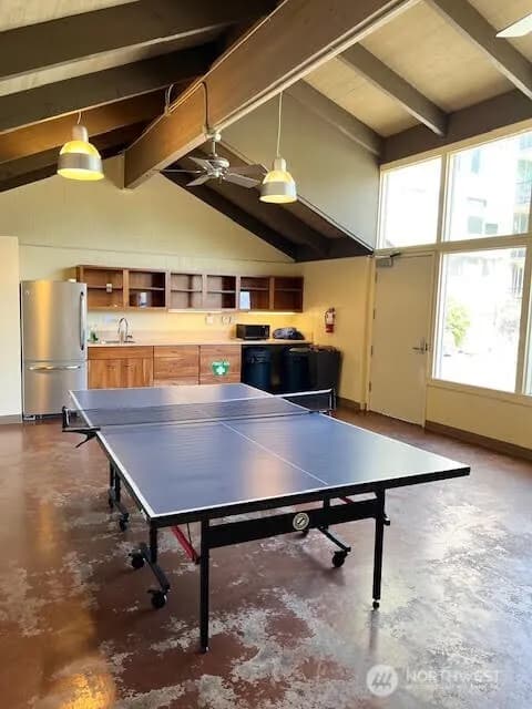 Property photo for 4540 8th Avenue Ne #903, Seattle photo 22