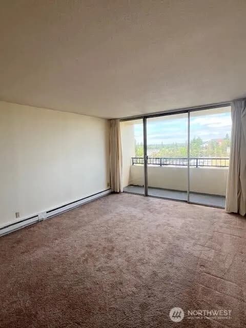 Property photo for 4540 8th Avenue Ne #903, Seattle photo 9
