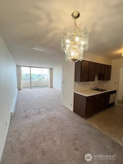 Property photo for 4540 8th Avenue Ne #903, Seattle photo 8