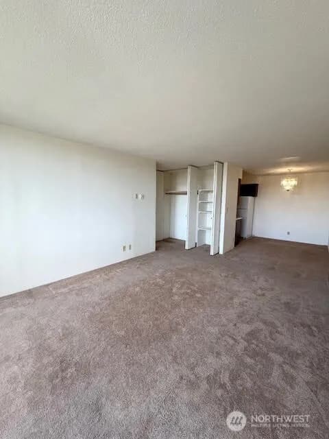 Property photo for 4540 8th Avenue Ne #903, Seattle photo 10