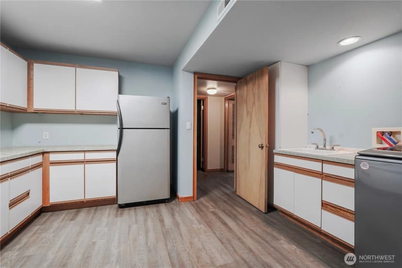 Property photo for 11523 Clover Crest Drive Sw, Lakewood photo 22