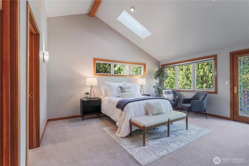 Property photo for 11523 Clover Crest Drive Sw, Lakewood photo 14