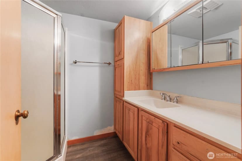 Property photo for 11523 Clover Crest Drive Sw, Lakewood photo 27