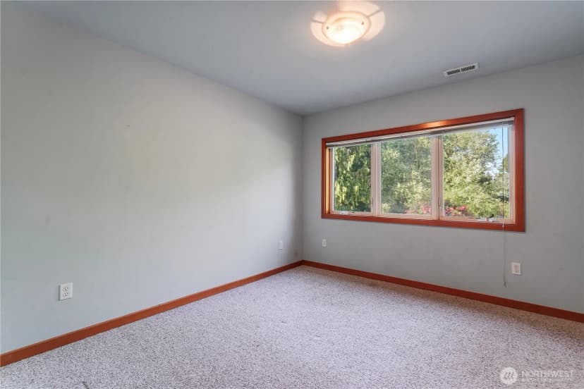 Property photo for 11523 Clover Crest Drive Sw, Lakewood photo 26