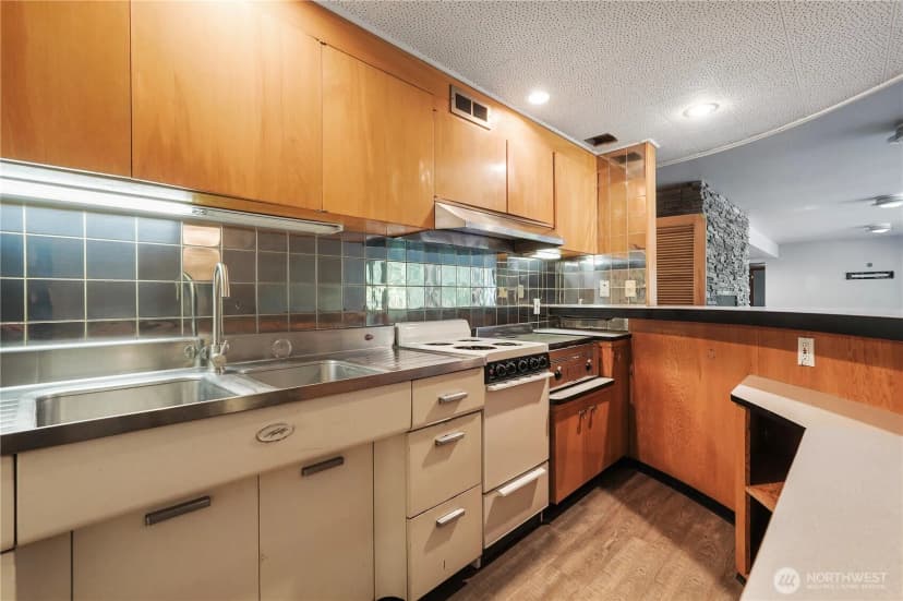 Property photo for 11523 Clover Crest Drive Sw, Lakewood photo 24