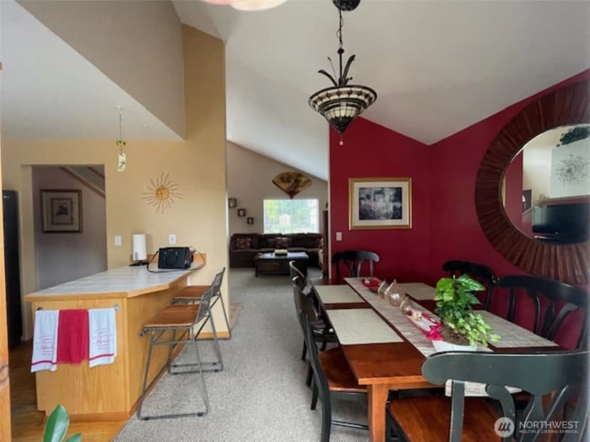 Property photo for 32511 Mckay Lane, Black Diamond photo 17