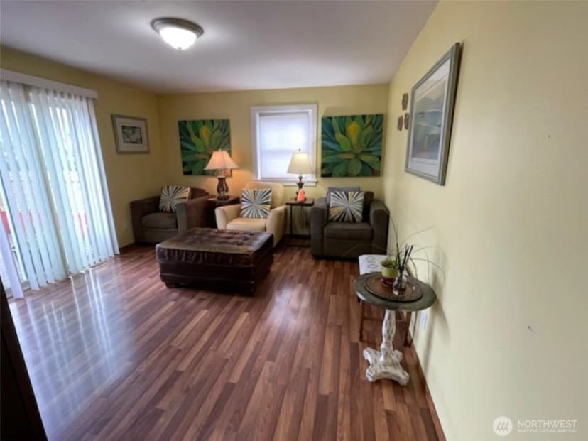 Property photo for 32511 Mckay Lane, Black Diamond photo 34