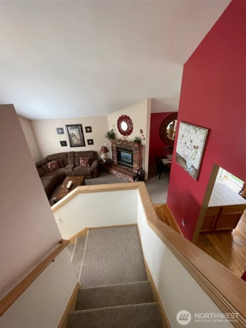 Property photo for 32511 Mckay Lane, Black Diamond photo 23