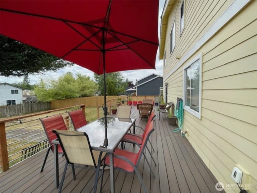 Property photo for 32511 Mckay Lane, Black Diamond photo 9