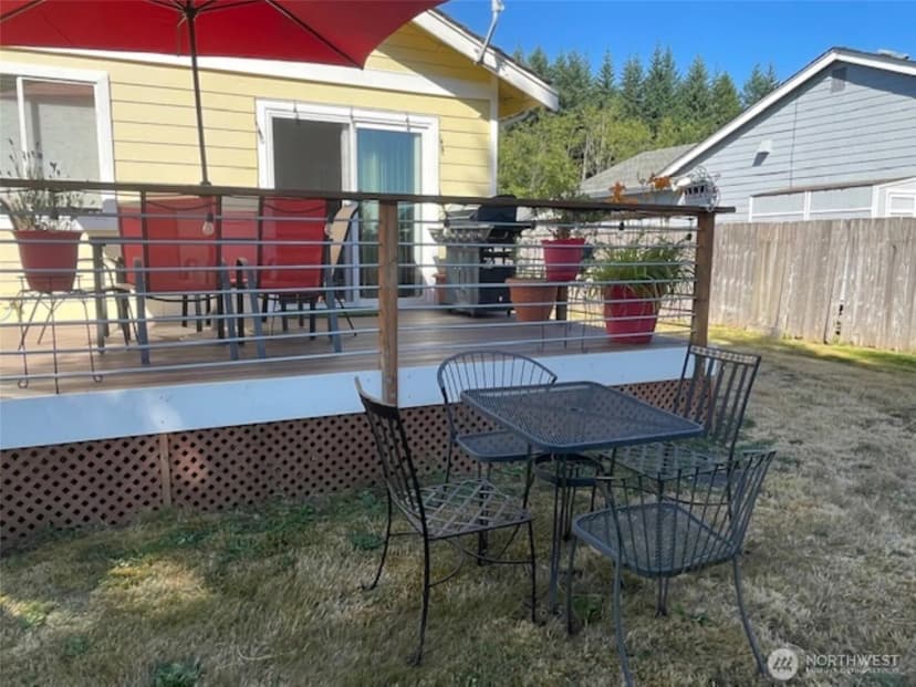 Property photo for 32511 Mckay Lane, Black Diamond photo 10