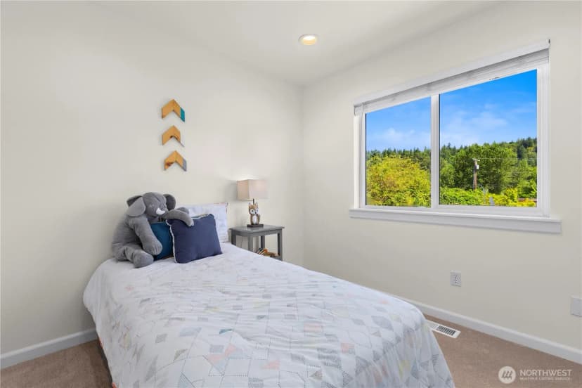 Property photo for 418 Corrin Avenue Nw, Orting photo 24
