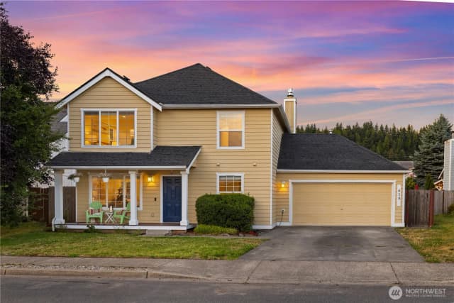 Property photo for 418 Corrin Avenue Nw, Orting