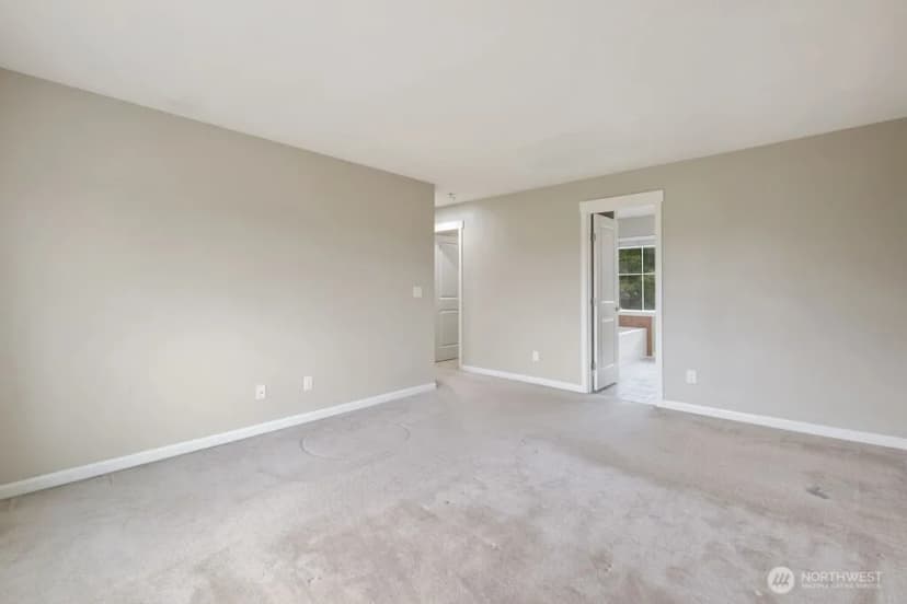 Property photo for 1353 32nd Place Ne, Auburn photo 24