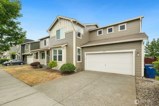 Property photo for 1353 32nd Place Ne, Auburn photo 2