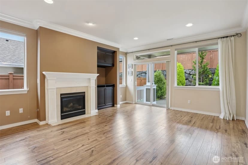 Property photo for 4826 Bend Drive Ne, Lacey photo 4