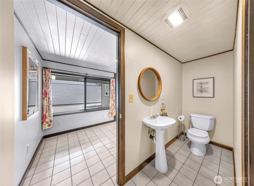 Property photo for 532 Colby Avenue, Everett photo 26
