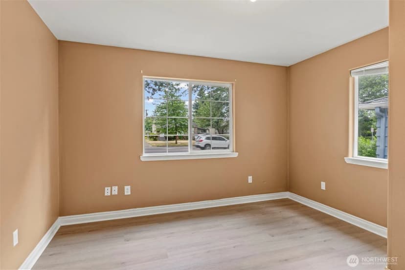 Property photo for 2132 Washington Way, Longview photo 7