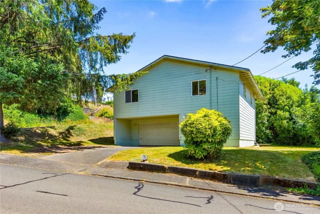 Property photo for 918 Arnold Street, Aberdeen