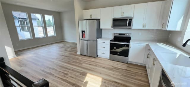 Property photo for 15901 23rd Avenue Ne, Marysville photo 2