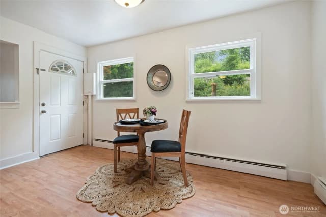 Property photo for 4209 Kelly Road, Bremerton photo 3