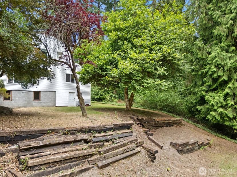 Property photo for 4209 Kelly Road, Bremerton photo 31